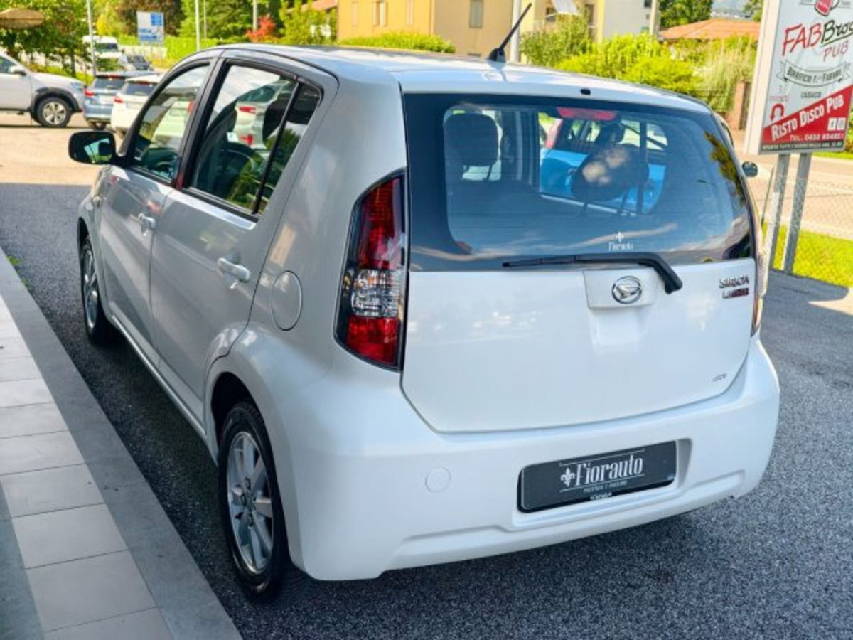 Daihatsu Sirion 1.3 Taka 4WD Green Powered (6)