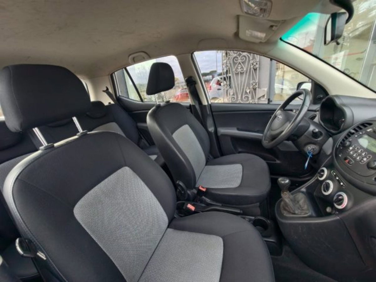 Hyundai i10 1.1 12V BlueDrive GPL Active (12)