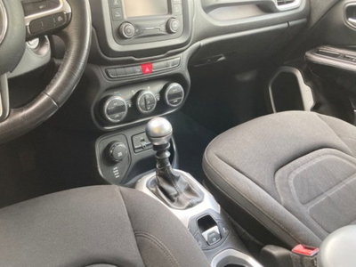 Jeep Renegade 2.0 Mjt 140CV 4WD Active Drive Limited (15)