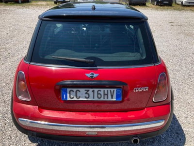 MINI Mini 1.6 16V Cooper (5)