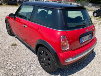 MINI Mini 1.6 16V Cooper (6)