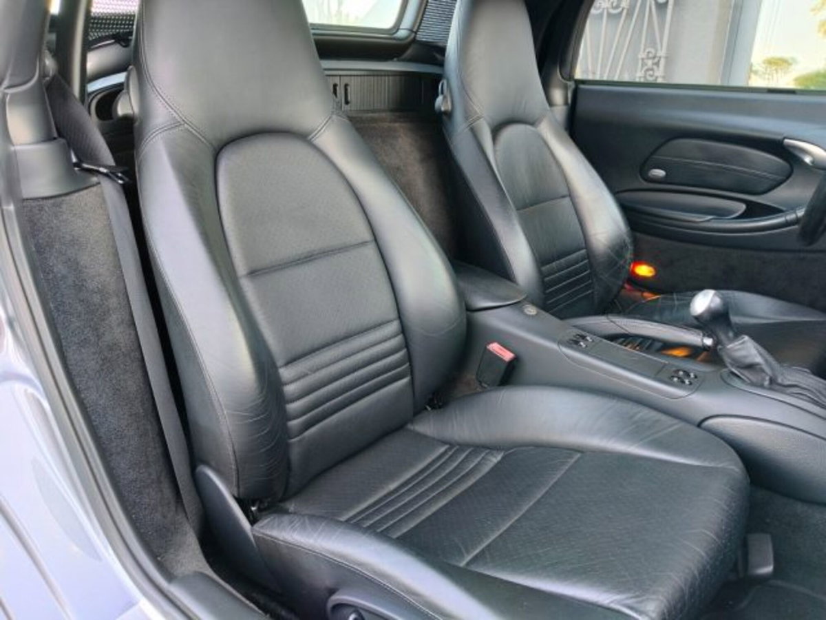 Porsche Boxster 2.7i 24V cat (11)
