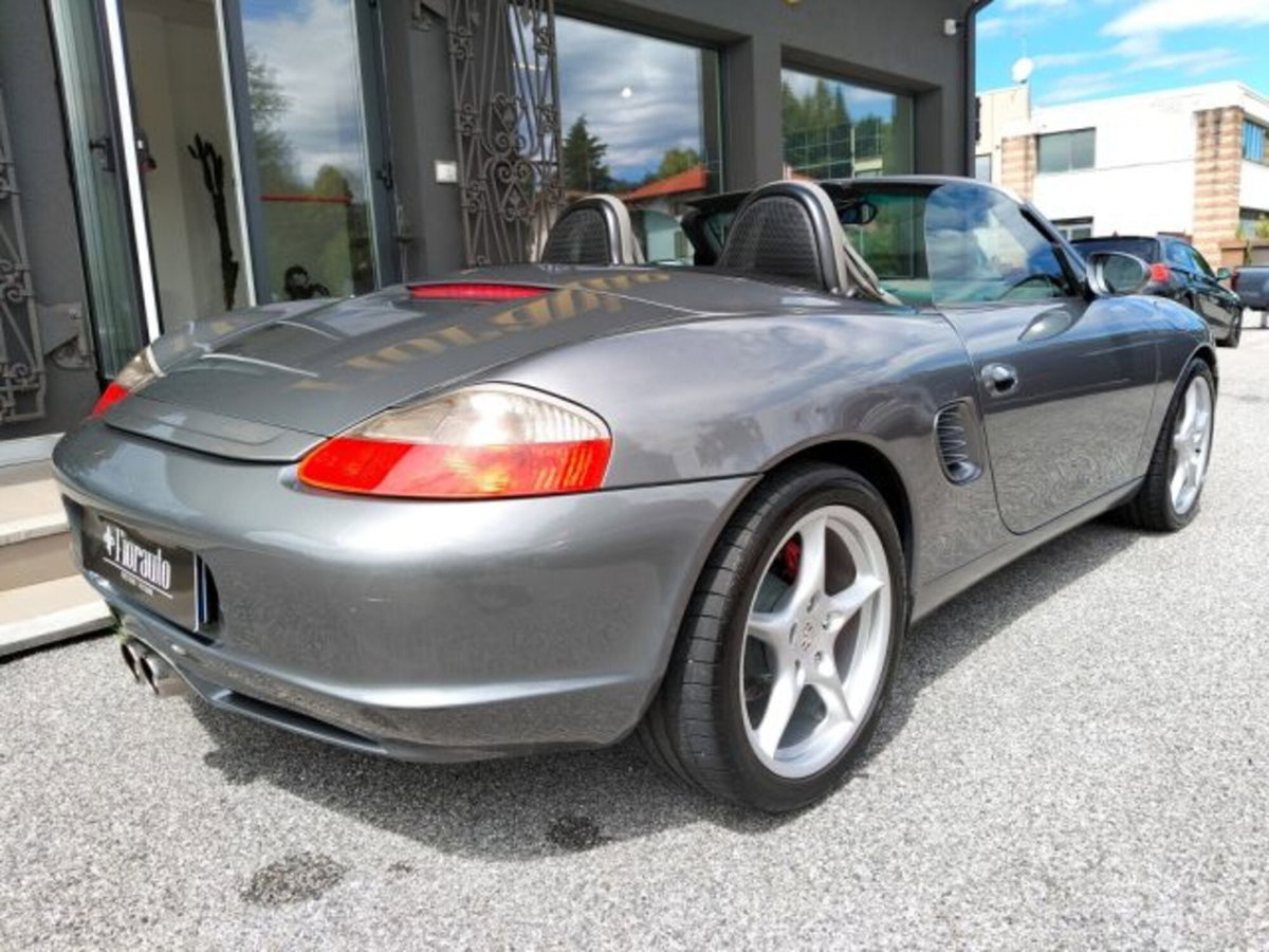 Porsche Boxster 3.2i 24V cat S (4)
