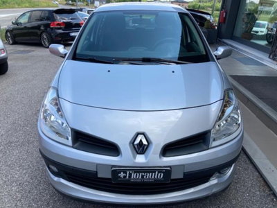 Renault Clio 1.4 16V 5 porte Dynamique usata