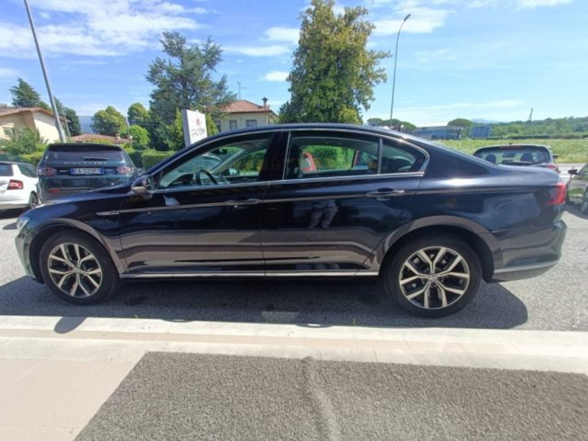Volkswagen Passat 2.0 TDI SCR 190 CV 4MOTION DSG Executive BMT (7)
