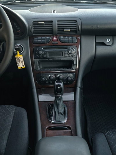 Mercedes-Benz Classe C 220 CDI cat Avantgarde (11)