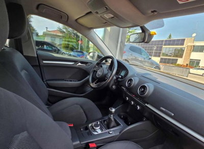 Audi A3 Sportback 1.6 TDI 116 CV Sport (14)