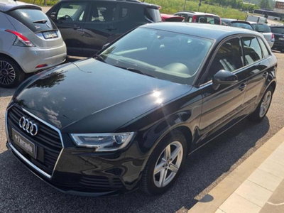Audi A3 Sportback 1.6 TDI 116 CV Sport (5)