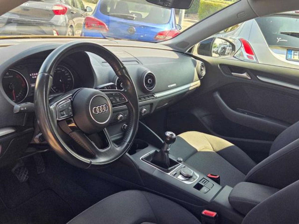 Audi A3 Sportback 1.6 TDI 116 CV Sport (8)