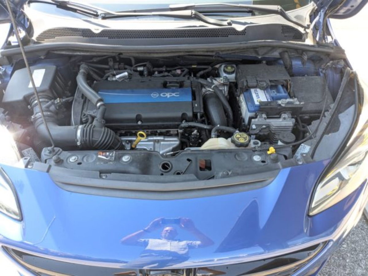 Opel Corsa Coupé 1.6 Turbo OPC (14)