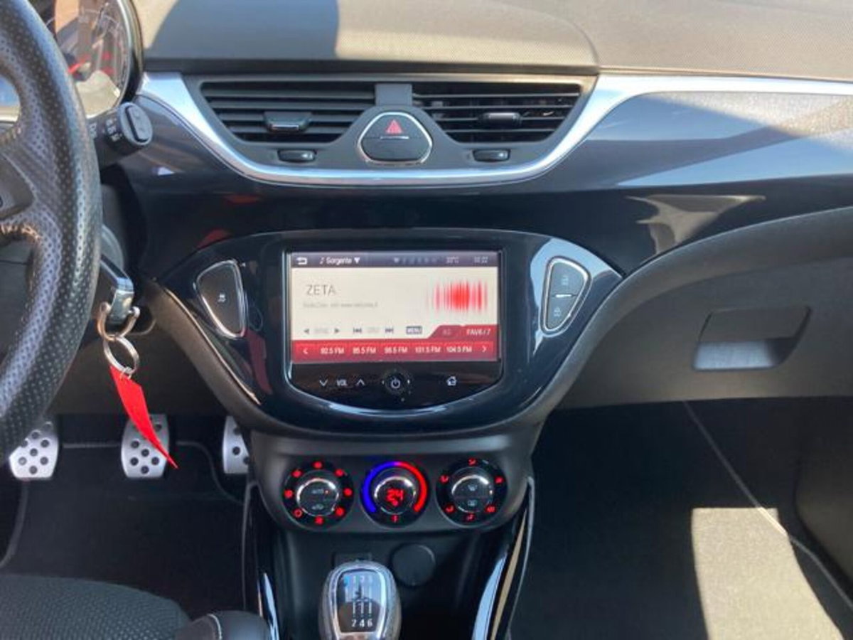 Opel Corsa Coupé 1.6 Turbo OPC (16)