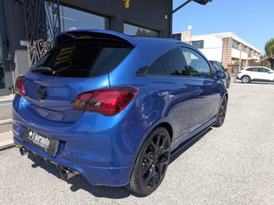 Opel Corsa Coupé 1.6 Turbo OPC (4)