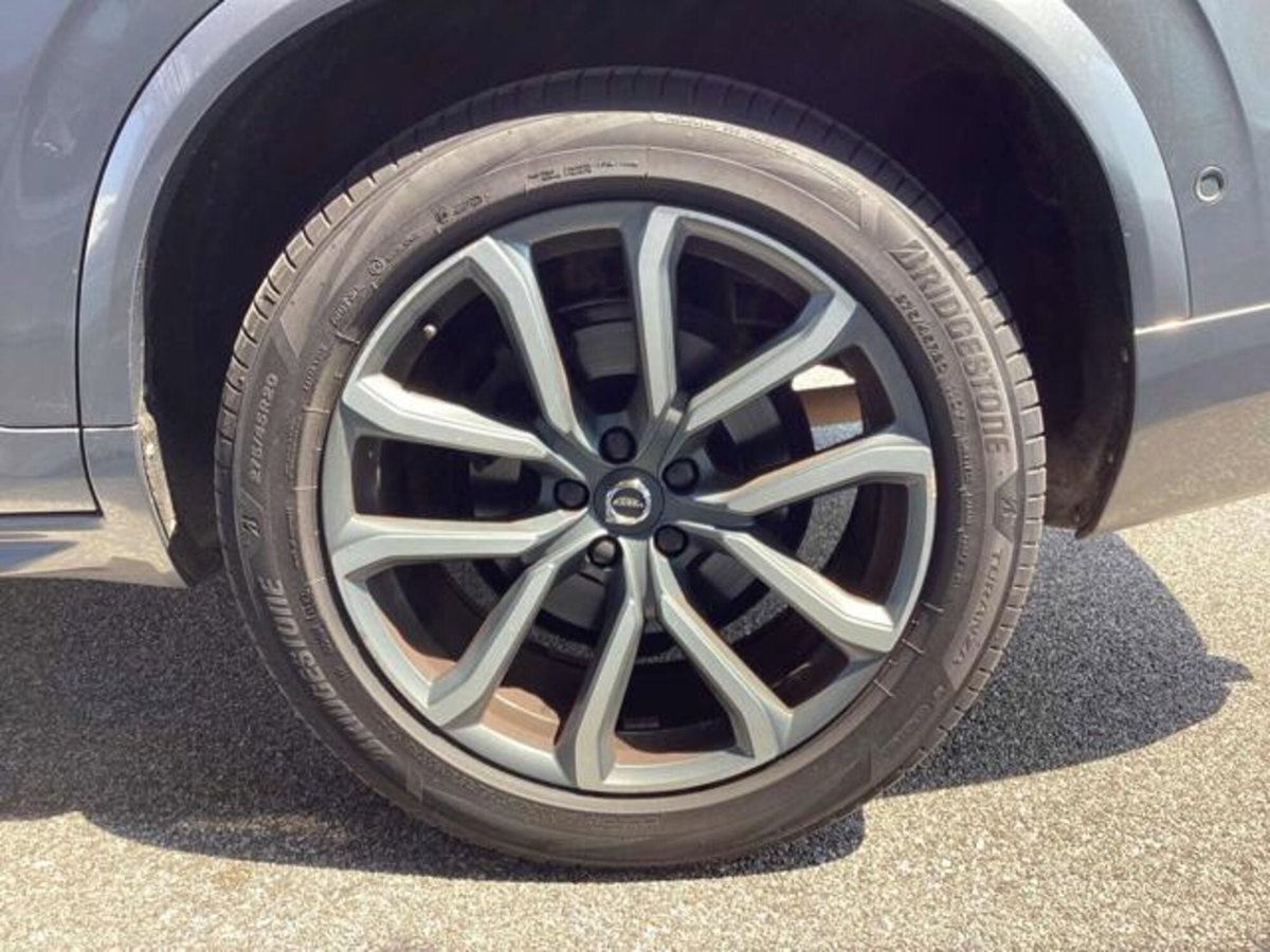 Volvo XC90 D5 AWD Geartronic 7 posti Kinetic (7)