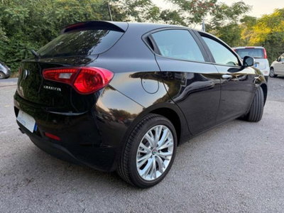 Alfa Romeo Giulietta 1.6 JTDm Distinctive 120cv (17)