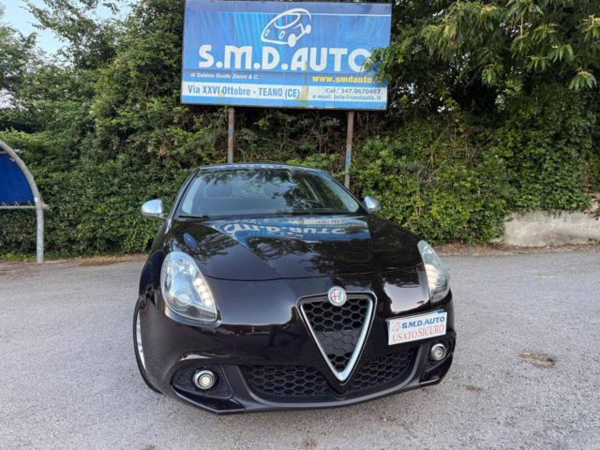 Alfa Romeo Giulietta 1.6 JTDm Distinctive 120cv (2)