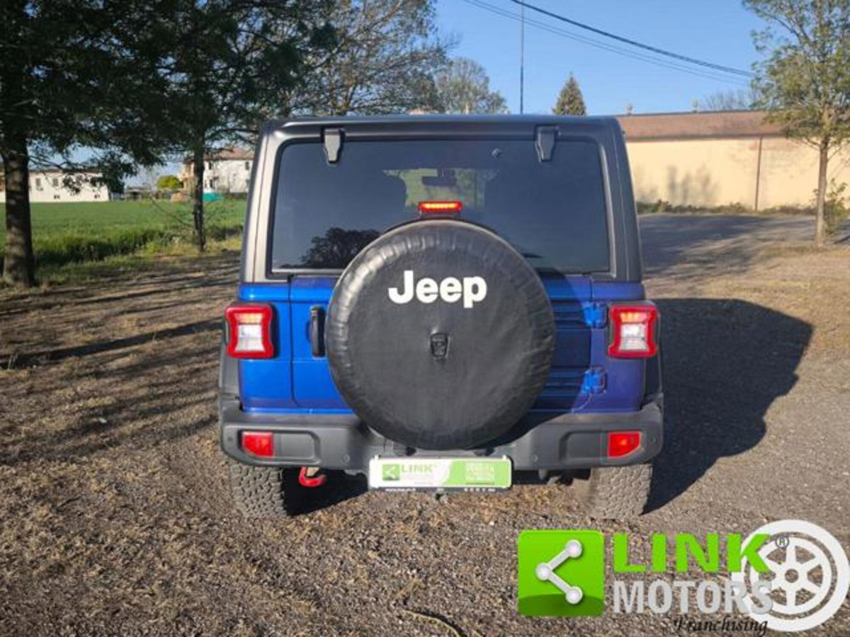 Jeep Wrangler Unlimited 2.2 Mjt II Rubicon (11)