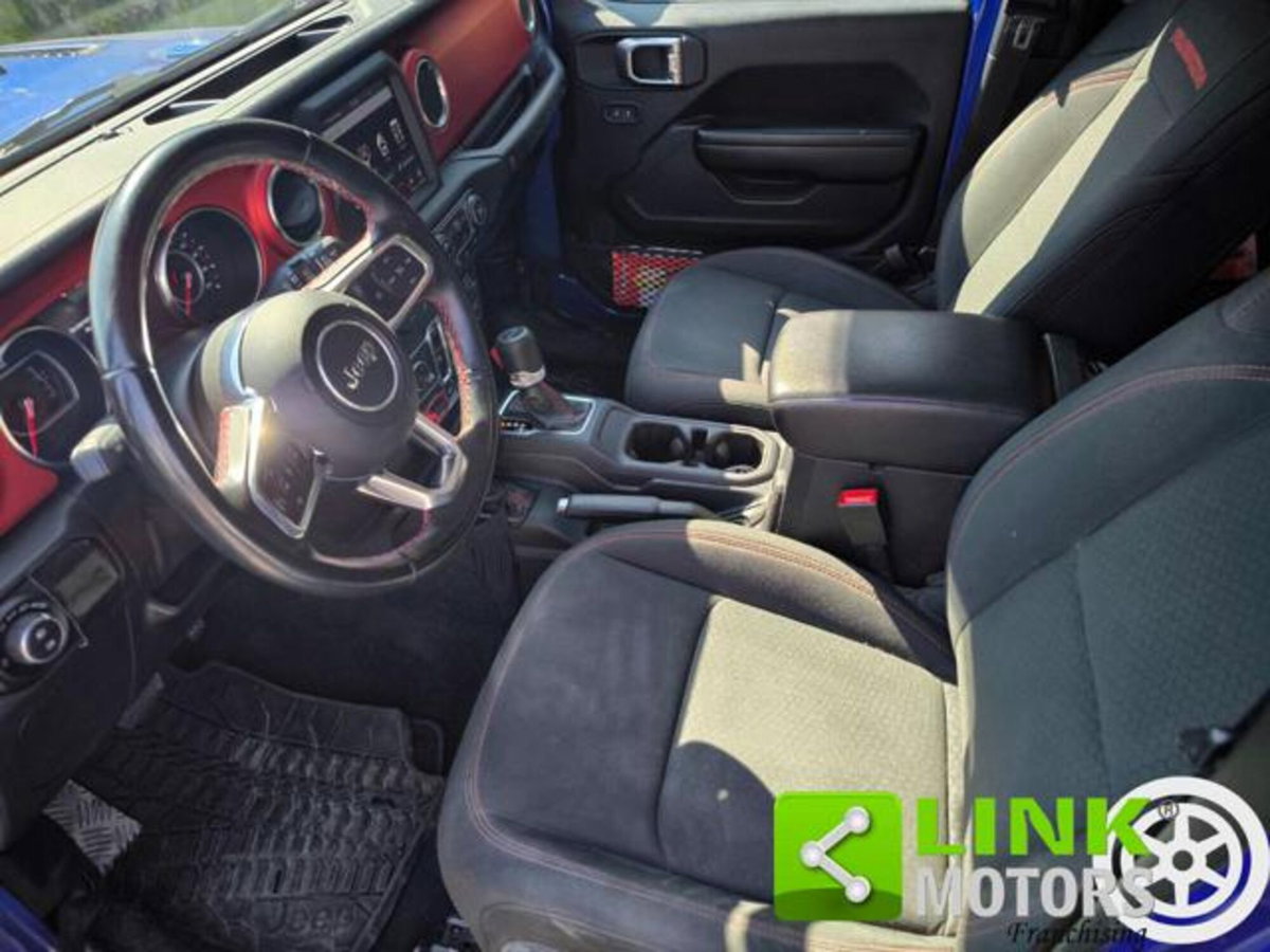Jeep Wrangler Unlimited 2.2 Mjt II Rubicon (17)
