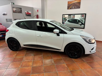 Renault Clio dCi 8V 75 CV 5 porte Business (11)