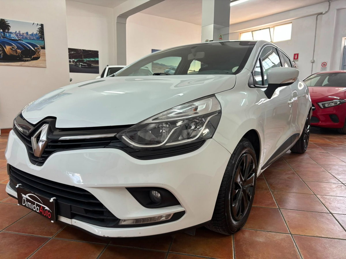 Renault Clio dCi 8V 75 CV 5 porte Business (8)