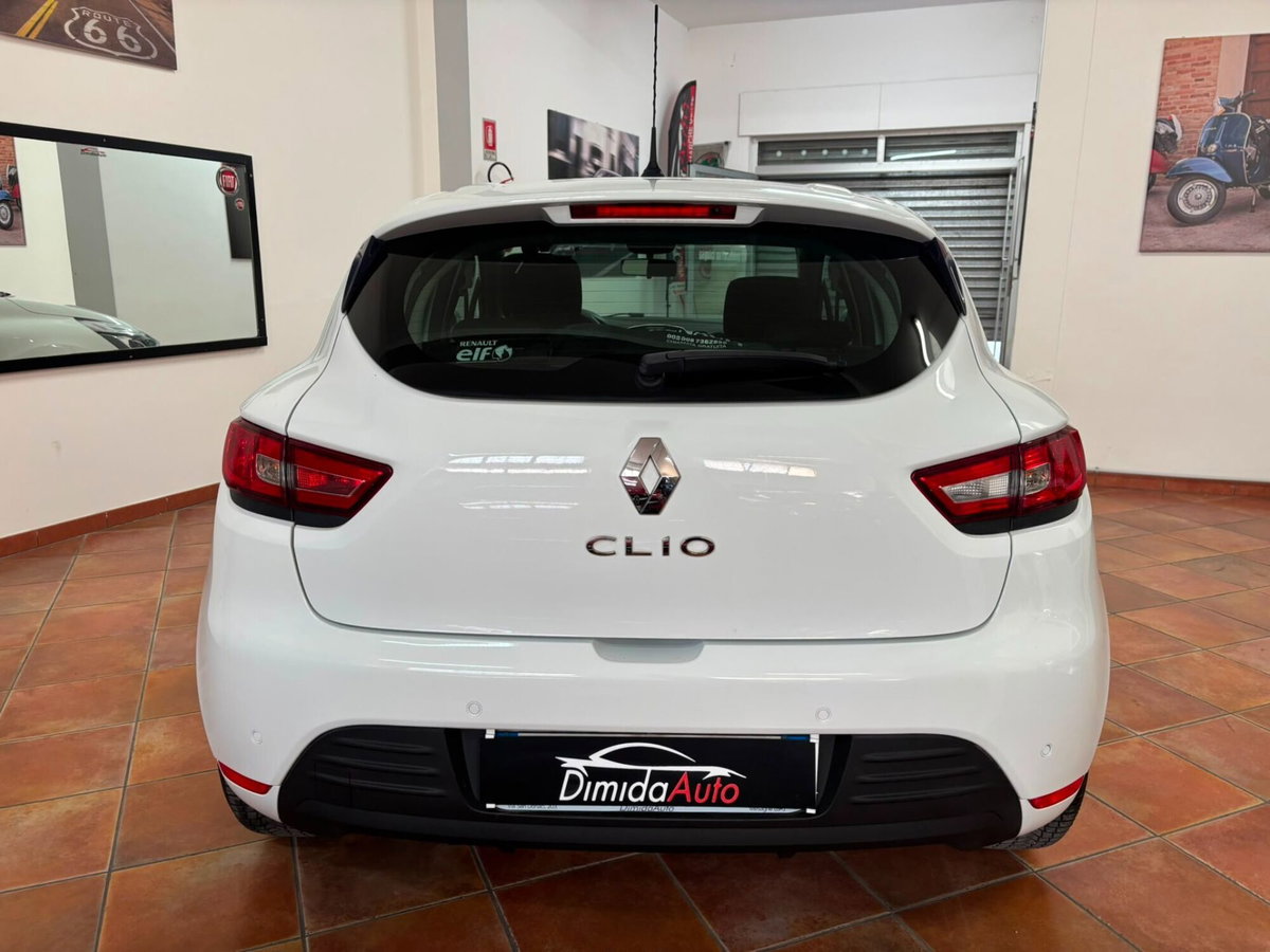 Renault Clio dCi 8V 75 CV 5 porte Business (9)