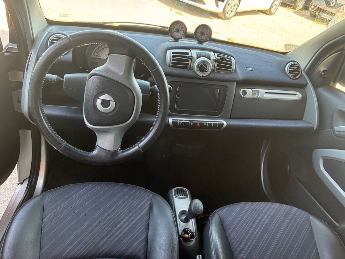 smart Fortwo 1000 52 kW coupé limited two (6)