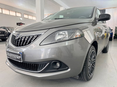 Lancia Ypsilon 1.0 FireFly 5 porte S&S Hybrid Gold Plus (11)