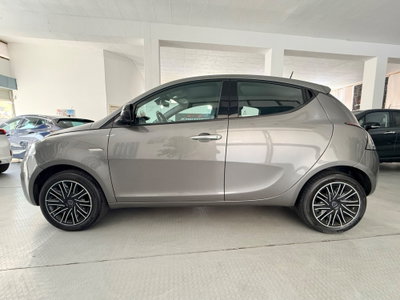 Lancia Ypsilon 1.0 FireFly 5 porte S&S Hybrid Gold Plus (8)