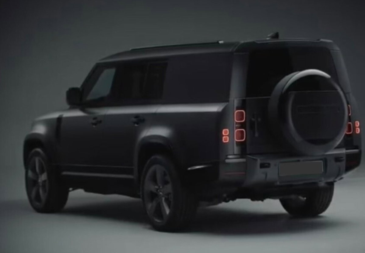 Land Rover Defender 130 3.0d i6 mhev Outbound awd 300cv auto 5p.ti (5)