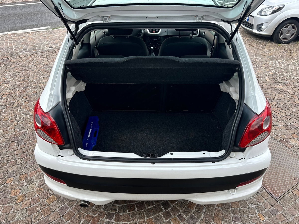 Peugeot 206 60CV 3p. Energie (16)