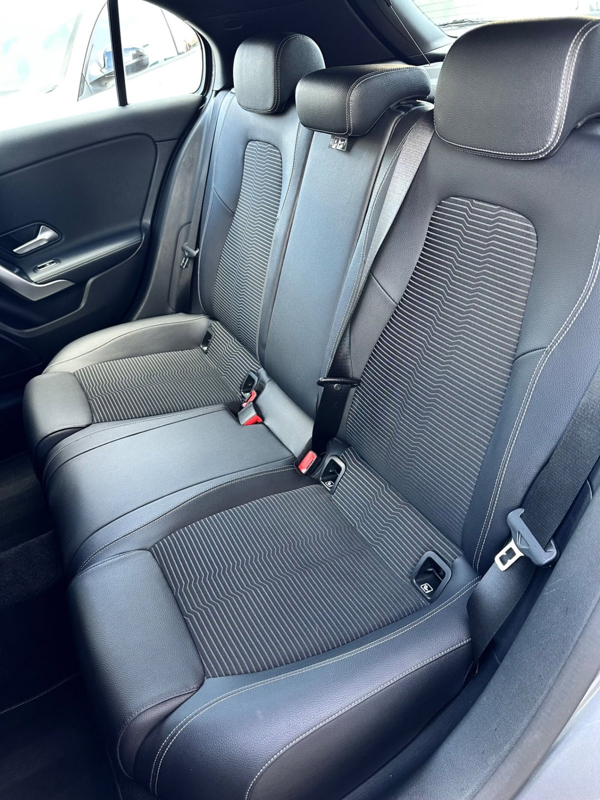 Mercedes-Benz Classe A 180 d Automatic Sport (10)