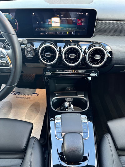 Mercedes-Benz Classe A 180 d Automatic Sport (12)