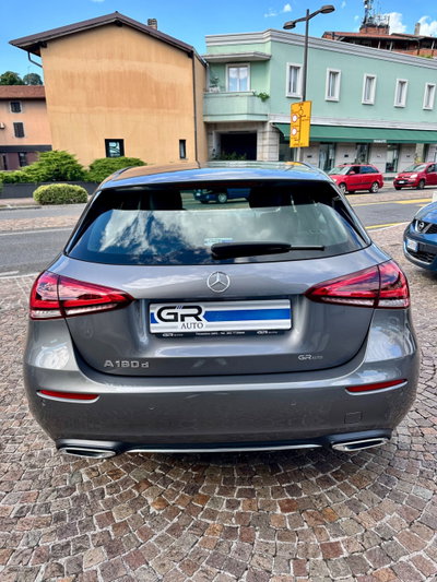 Mercedes-Benz Classe A 180 d Automatic Sport (5)