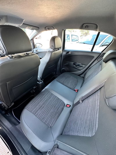 Opel Corsa 1.2 5 porte Edition (12)