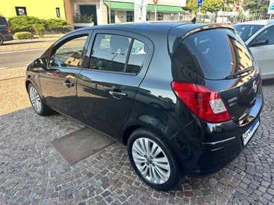 Opel Corsa 1.2 5 porte Edition (6)