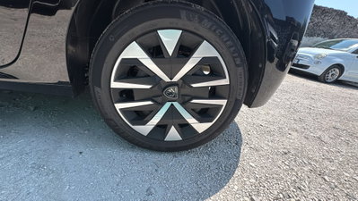 Peugeot 208 PureTech 100 Stop&Start 5 porte GT (7)