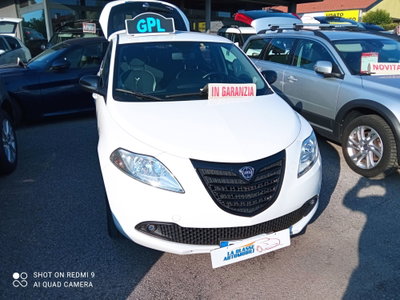 Lancia Ypsilon 1.2 69 CV 5 porte GPL Ecochic Elefantino (4)