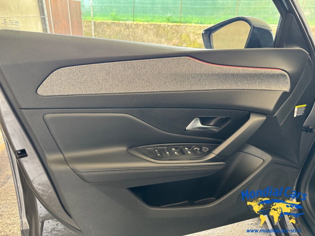 Peugeot 308 SW BlueHDi 130 S&S EAT8 Allure Pack (15)