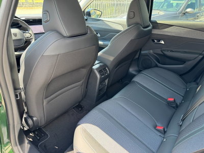 Peugeot 308 BlueHDi 130 S&S EAT8 Allure Pack (12)