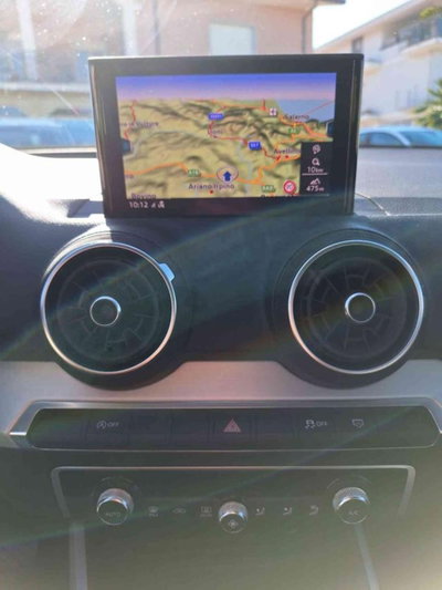 Audi Q2 Q2 35 TDI quattro S tronic Business Plus (14)