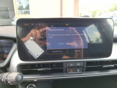 Jeep Avenger 1.2 turbo e-hybrid mhev Summit fwd 110cv edct6 (10)