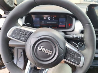 Jeep Avenger 1.2 turbo e-hybrid mhev Summit fwd 110cv edct6 (11)