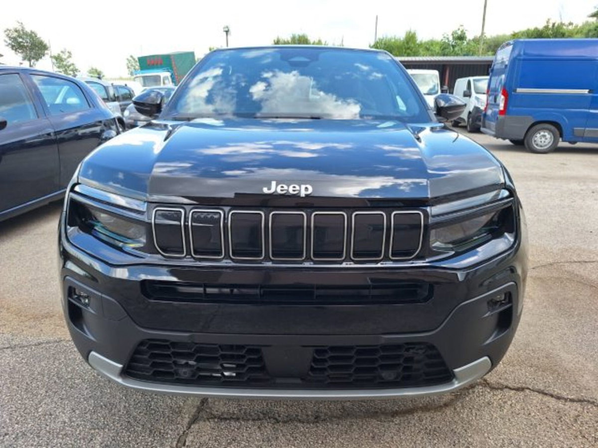 Jeep Avenger 1.2 turbo e-hybrid mhev Summit fwd 110cv edct6 (2)