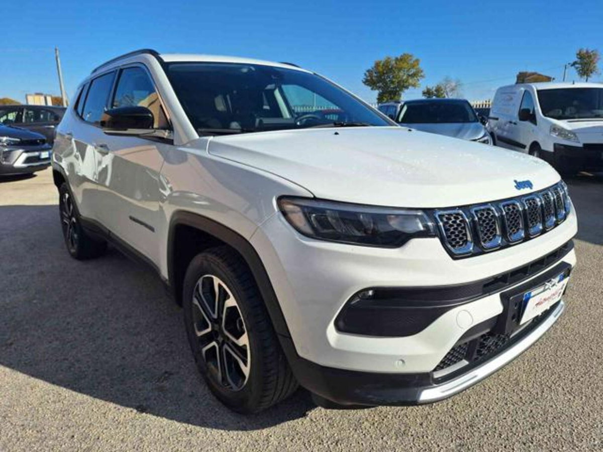 Jeep Compass 1.3 T4 190CV PHEV AT6 4xe Limited (5)