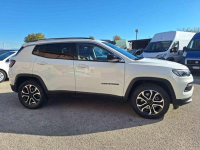 Jeep Compass 1.3 T4 190CV PHEV AT6 4xe Limited (7)