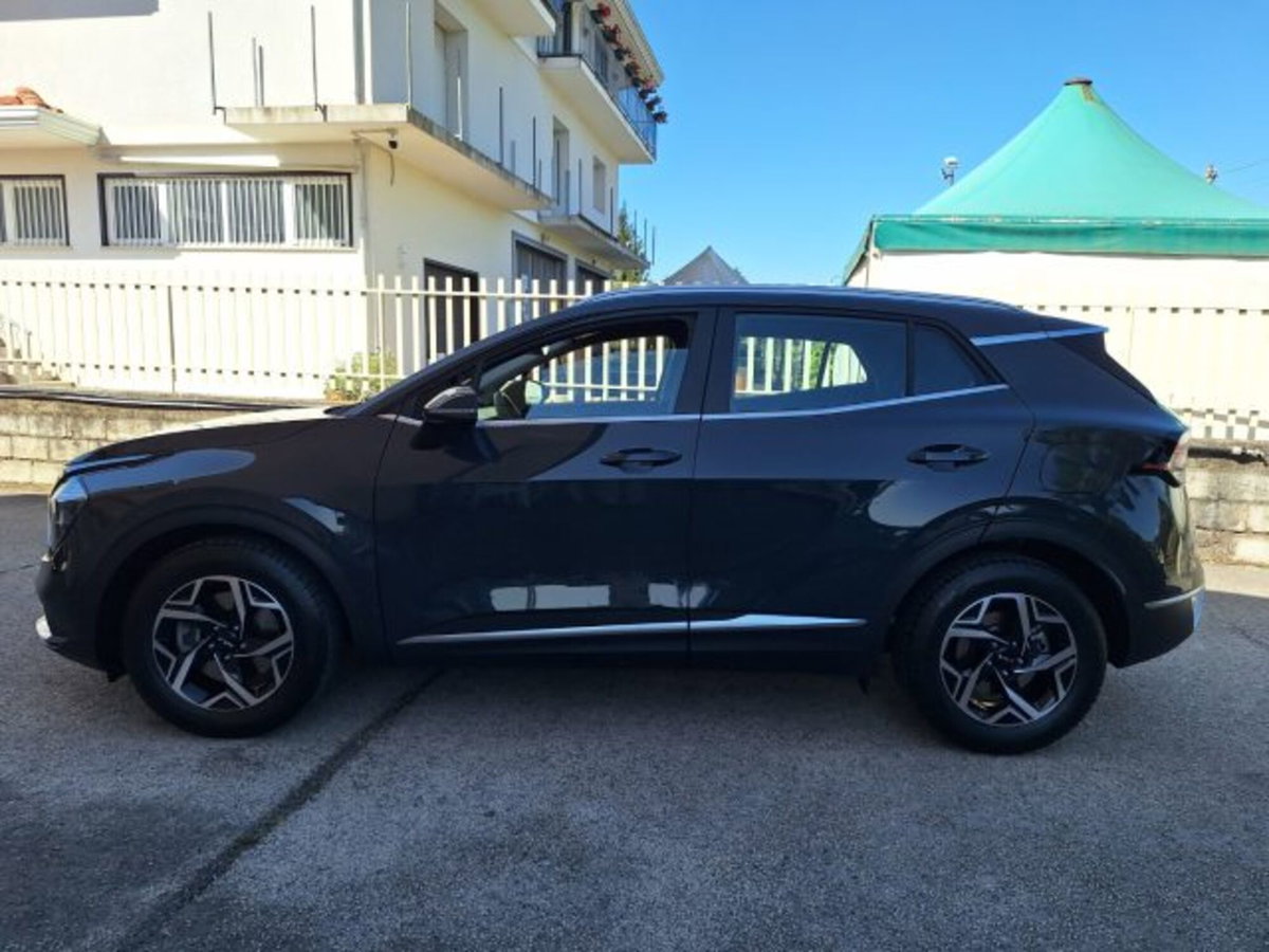 Kia Sportage 1.6 crdi mhev Business dct (6)