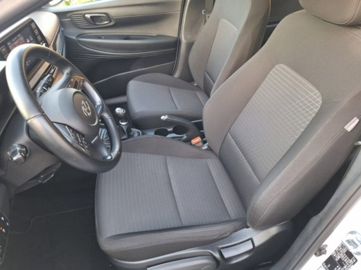 Hyundai i20 1.2 MPI MT ConnectLine (10)
