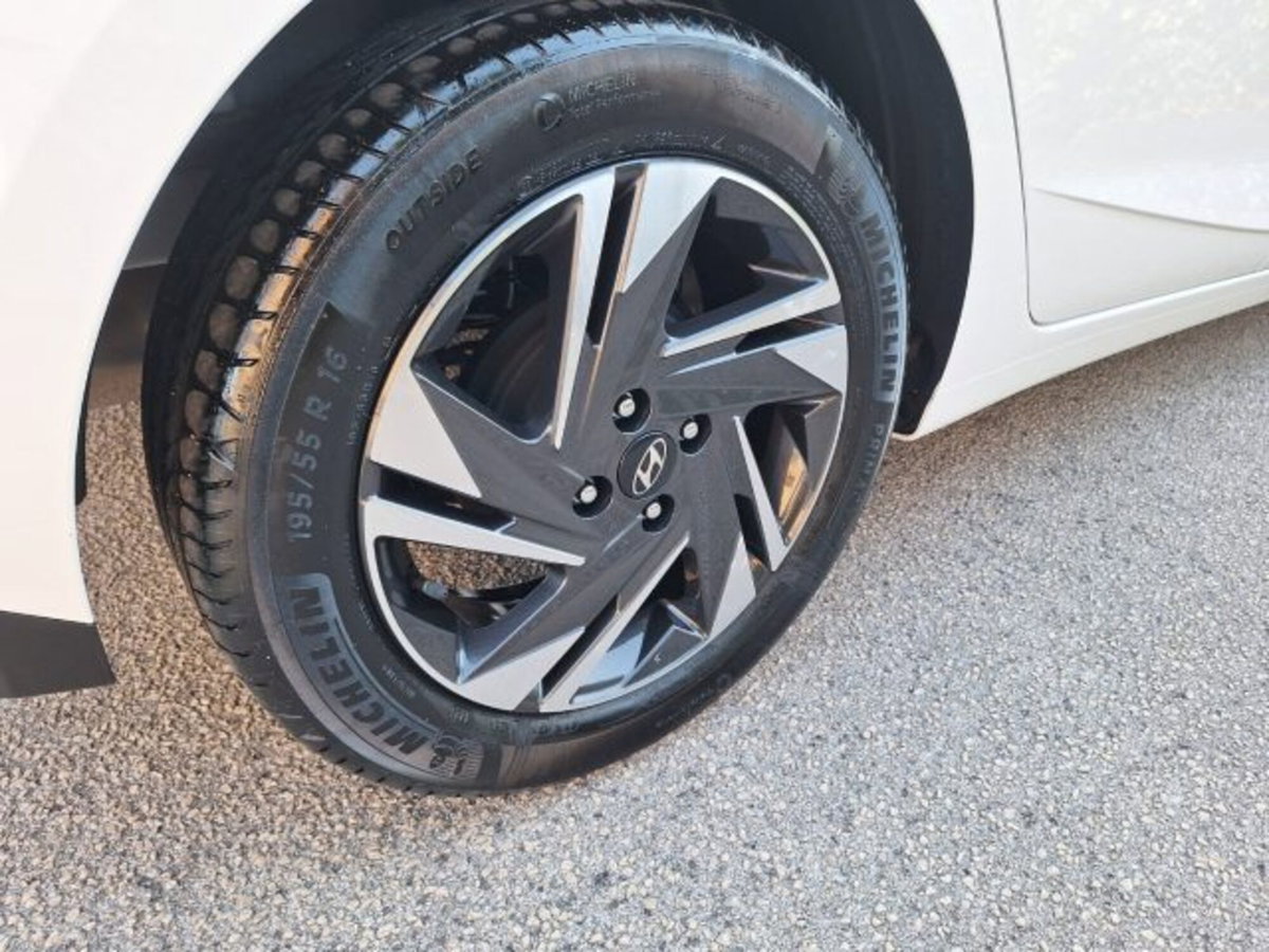Hyundai i20 1.2 MPI MT ConnectLine (5)