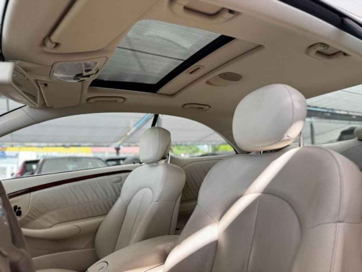 Mercedes-Benz CLK 350 cat Elegance (14)