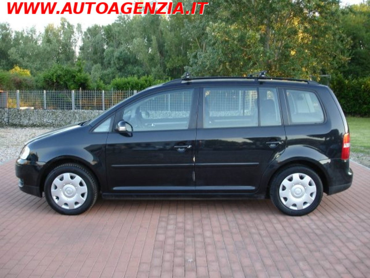 Volkswagen Touran 1.9 TDI 105CV DPF (4)