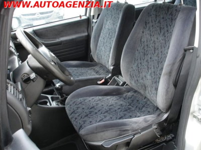 Opel Zafira 16V DTI cat Comfort (8)